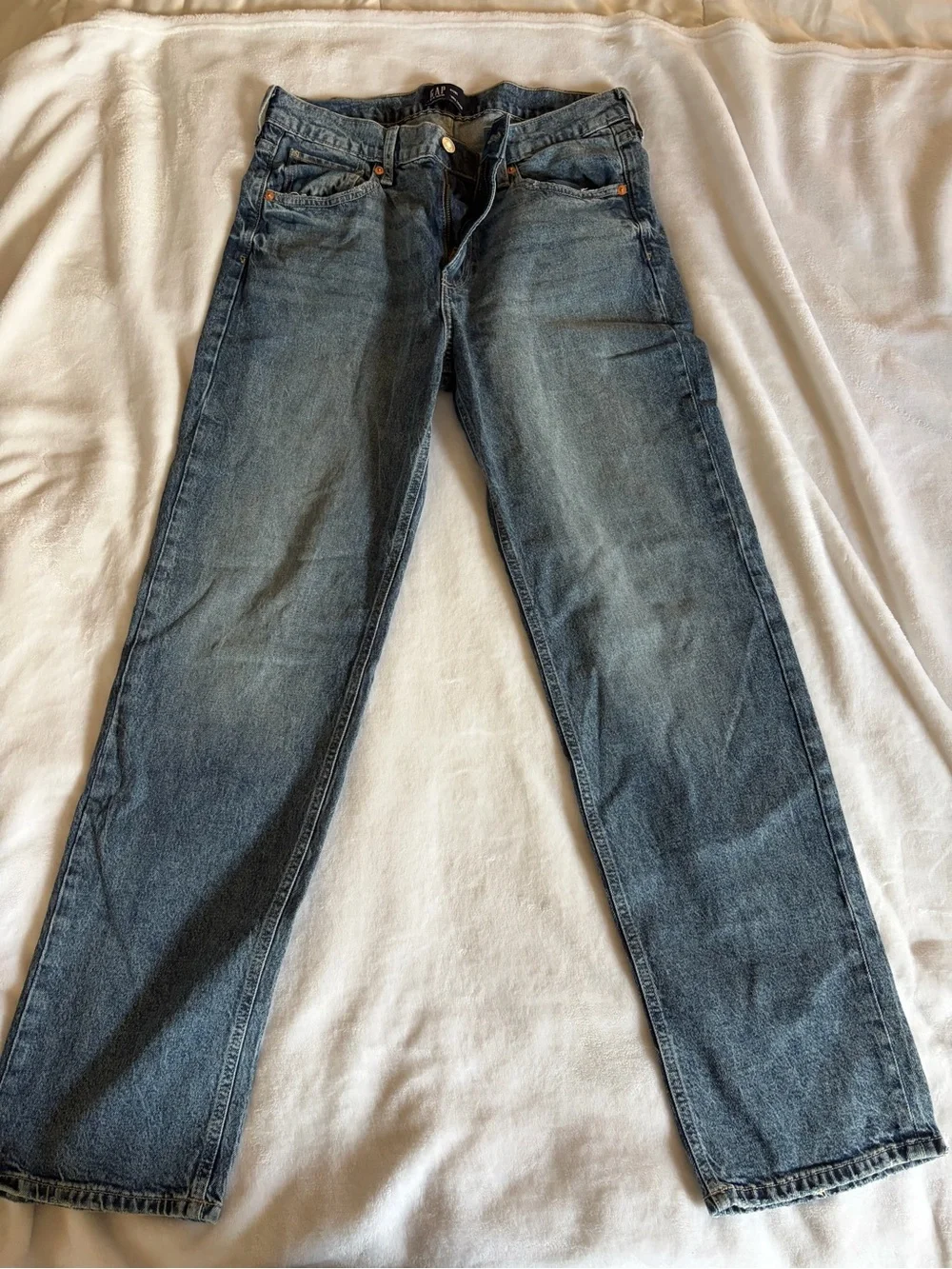 GAP Long/ Tall Women's 90’s Loose Straight-Leg Ankle Jeans in Medium Blue Wash